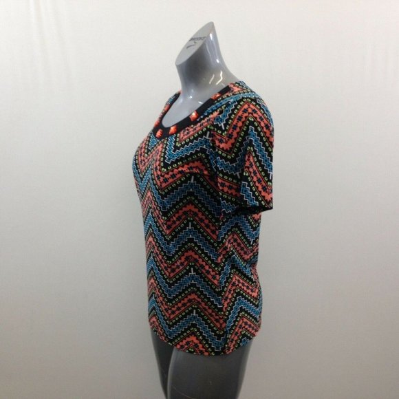 Forget Me Not Women's Short Sleeve Top Size Medium Multicoloured Zig Zag Pattern - Picture 4 of 5